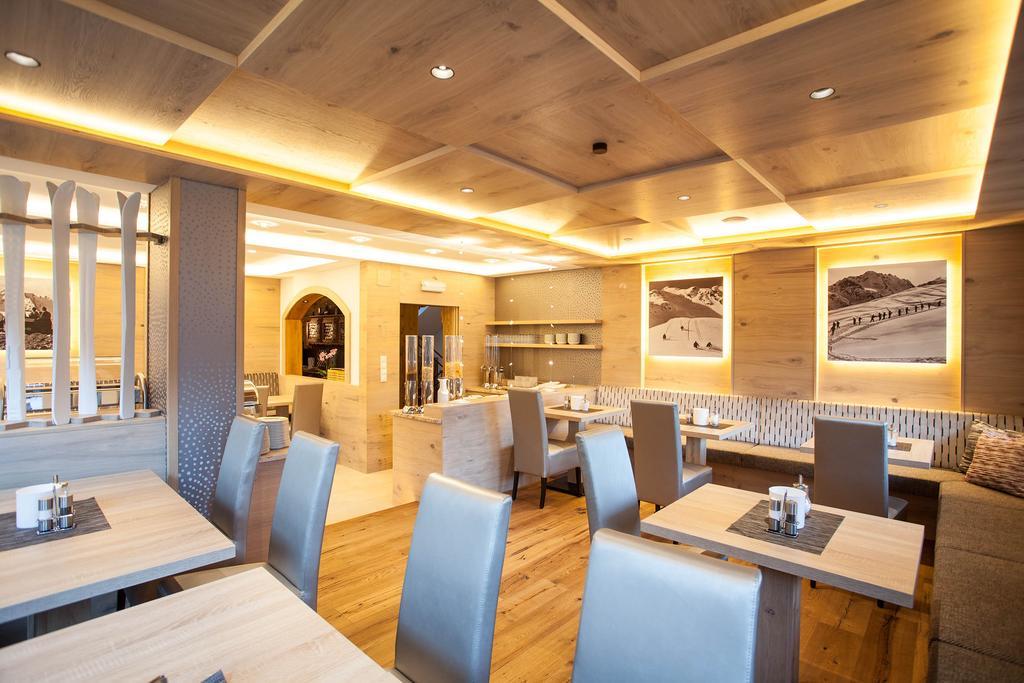 Fruehstueckspension Astoria เซิลเดน ภายนอก รูปภาพ